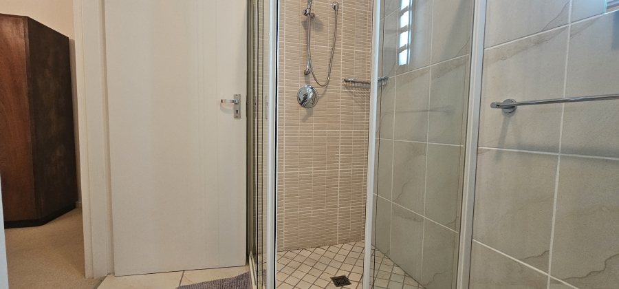 To Let 3 Bedroom Property for Rent in Middedorp Western Cape